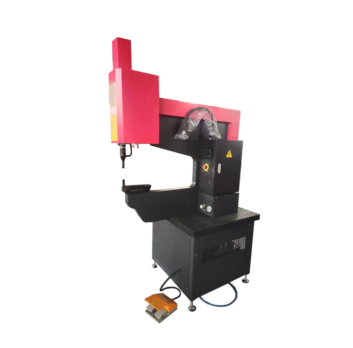 博月機械：以技術(shù)賦能，打造數(shù)控車床定制精準加工新高度